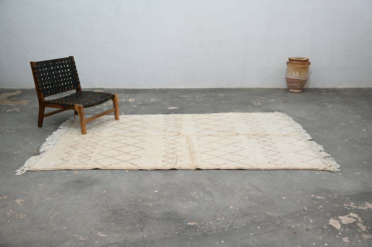 Beni Ouarain Rug, 250 x 155 cm, AZO-591