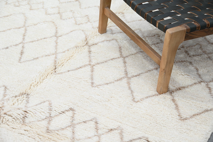 Beni Ouarain Rug, 250 x 155 cm, AZO-591