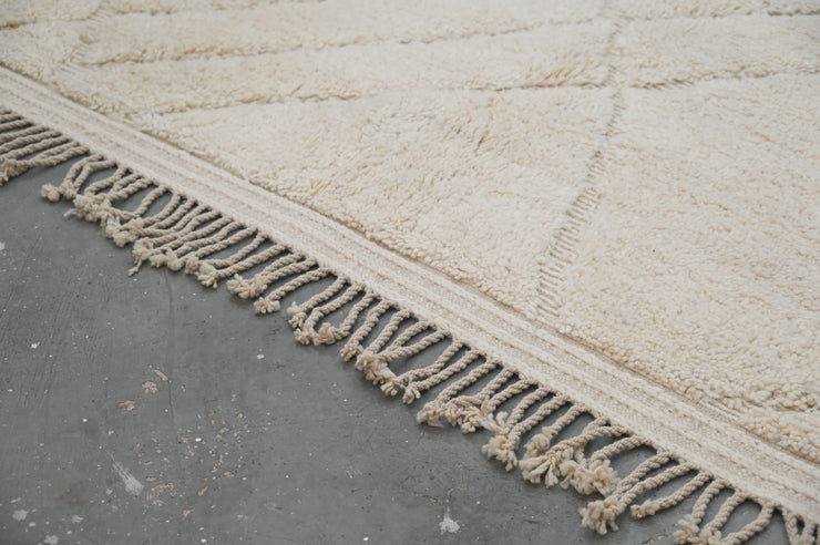 LARGE Beni Ouarain Rug, 305 x 205 cm, GO-746