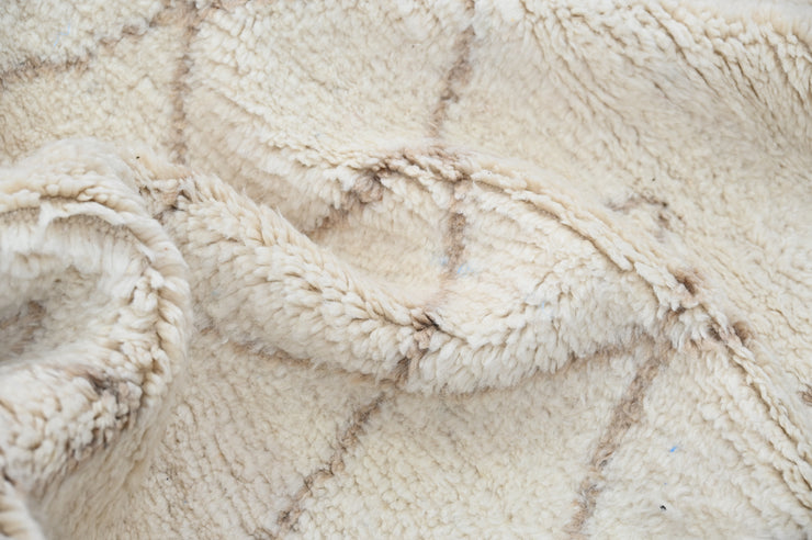 Beni Ouarain Rug, 250 x 155 cm, AZO-591