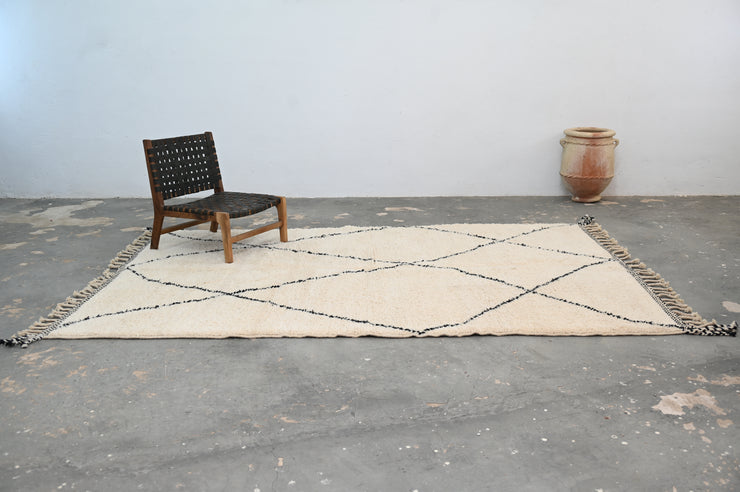 LARGE Beni Ouarain Rug, 310 x 205 cm, GO-750
