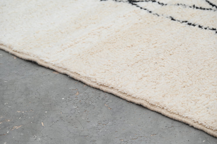 LARGE Beni Ouarain Rug, 310 x 200 cm, GO-752