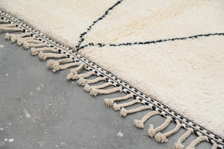 LARGE Beni Ouarain Rug, 300 x 210 cm, GO-754