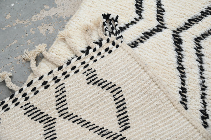 Beni Ouarain Rug, 300 x 70 cm, RO-216