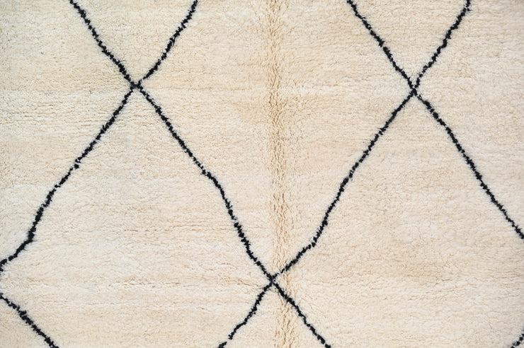 LARGE Beni Ouarain Rug, 300 x 210 cm, GO-754