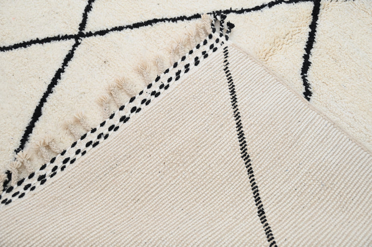 LARGE Beni Ouarain Rug, 320 x 200 cm, GO-755