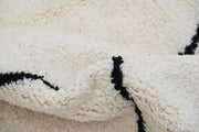 LARGE Beni Ouarain Rug, 320 x 200 cm, GO-755