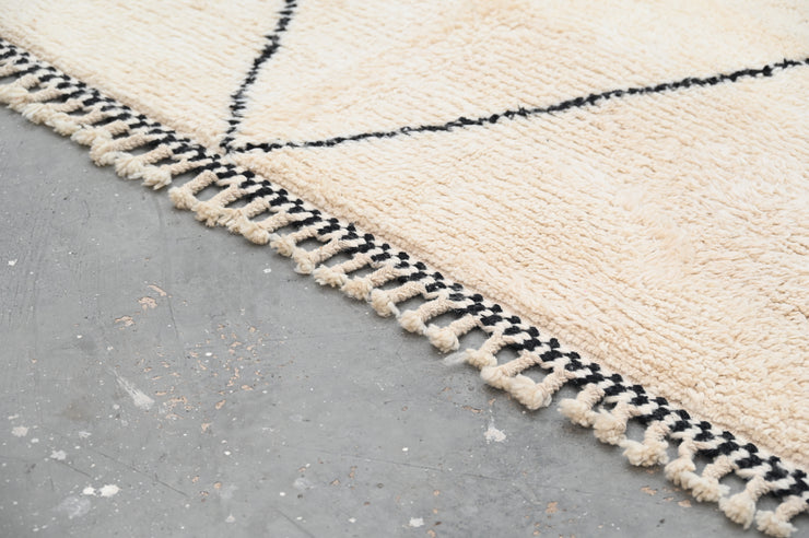 LARGE Beni Ouarain Rug, 300 x 205 cm, GO-756