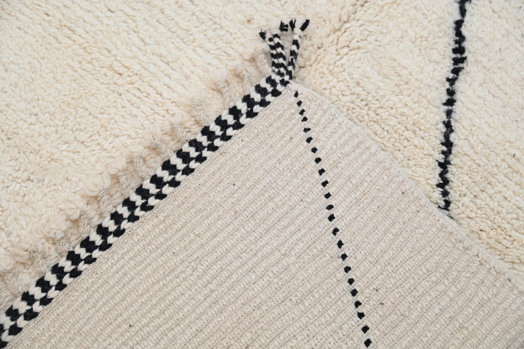LARGE Beni Ouarain Rug, 300 x 205 cm, GO-756