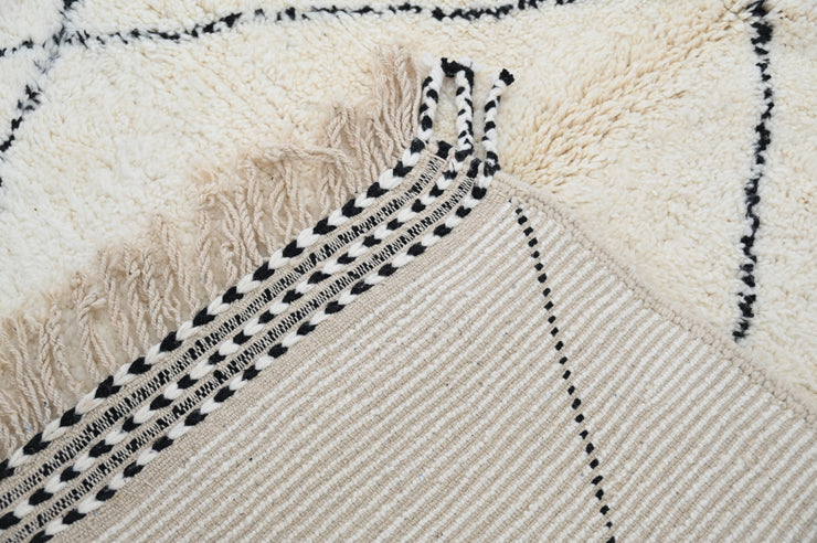 LARGE Beni Ouarain Rug, 300 x 210 cm, GO-757