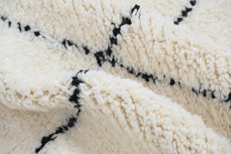 LARGE Beni Ouarain Rug, 300 x 210 cm, GO-757