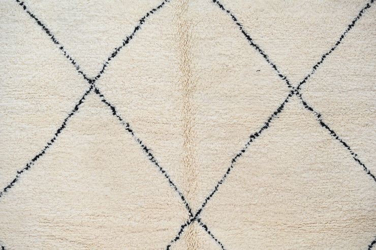 LARGE Beni Ouarain Rug, 300 x 210 cm, GO-757