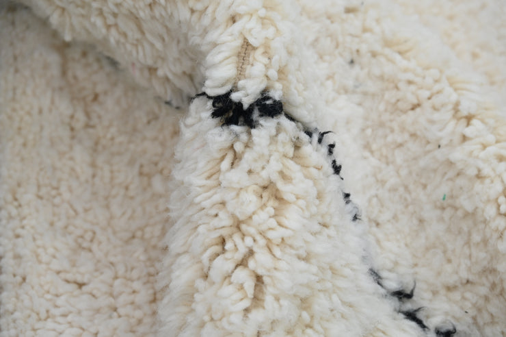 LARGE Beni Ouarain Rug, 300 x 210 cm, GO-759