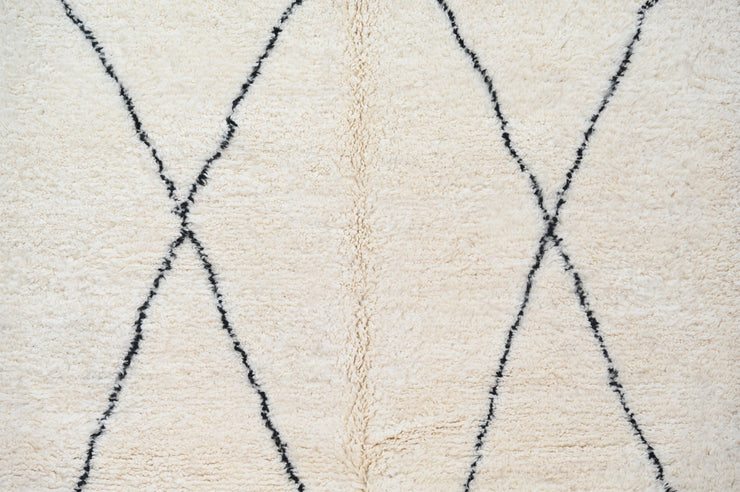 LARGE Beni Ouarain Rug, 300 x 210 cm, GO-759