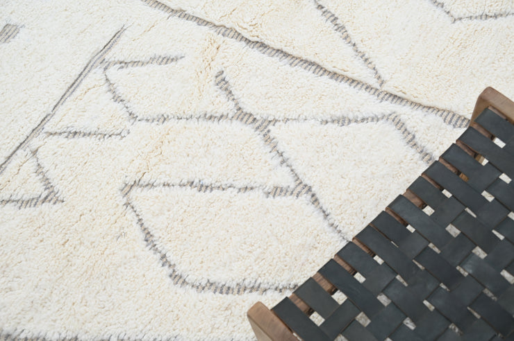 LARGE Beni Ouarain Rug, 305 x 205 cm, GO-762