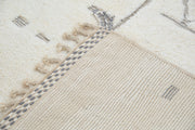 LARGE Beni Ouarain Rug, 305 x 205 cm, GO-762