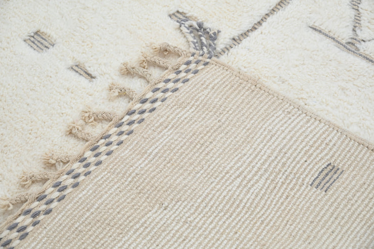 LARGE Beni Ouarain Rug, 305 x 205 cm, GO-762