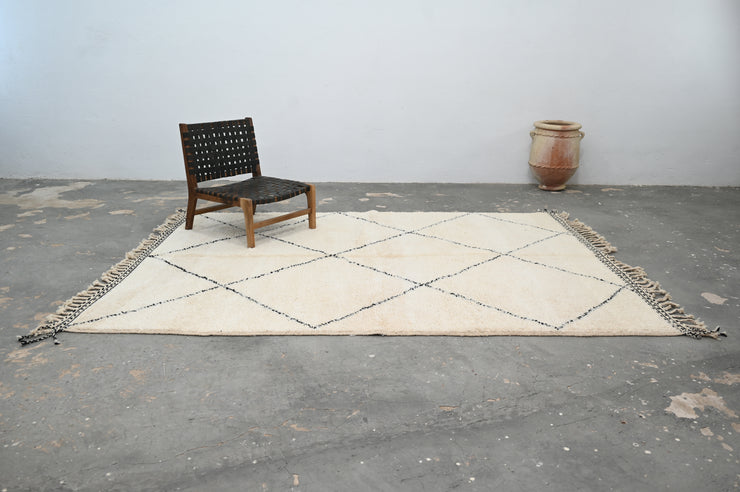 LARGE Beni Ouarain Rug, 295 x 210 cm, GO-763