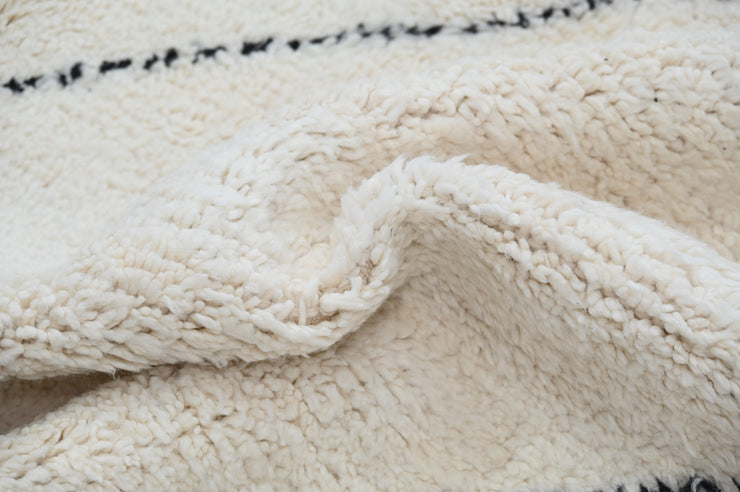 LARGE Beni Ouarain Rug, 295 x 210 cm, GO-763