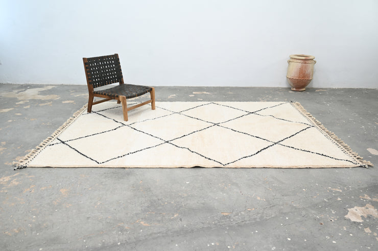 LARGE Beni Ouarain Rug, 305 x 210 cm, GO-764