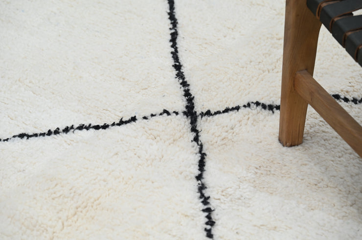 LARGE Beni Ouarain Rug, 305 x 210 cm, GO-764