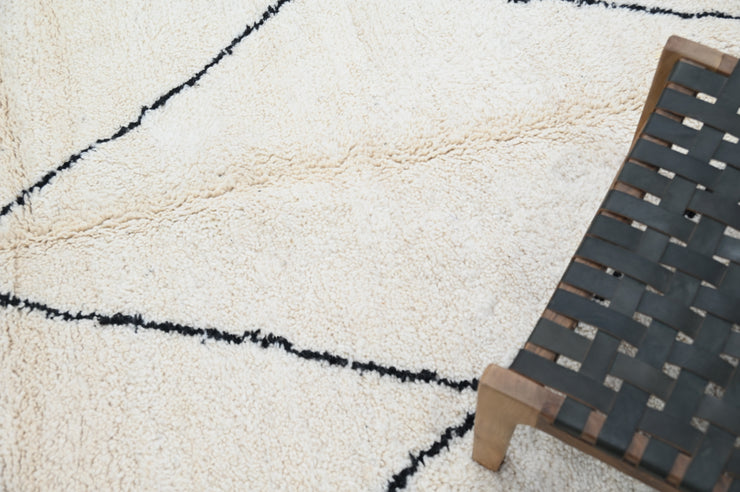 LARGE Beni Ouarain Rug, 310 x 205 cm, GO-765