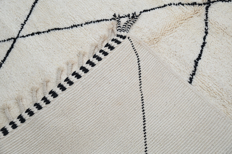 LARGE Beni Ouarain Rug, 310 x 210 cm, GO-767