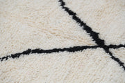 Beni Ouarain Rug, 250 x 175 cm, AZO-651