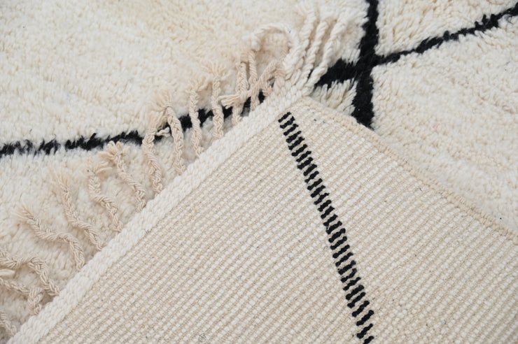 Beni Ouarain Rug, 250 x 175 cm, AZO-651