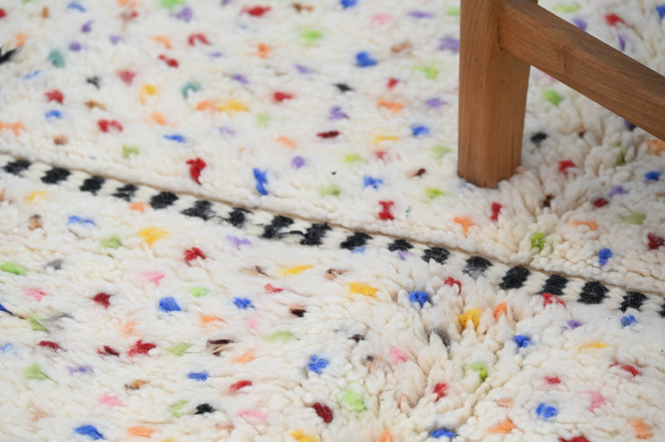 Handmade Azilal Rug, 255 x 165 cm, AZO-652