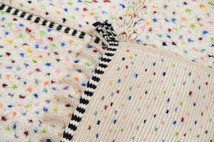 Handmade Azilal Rug, 255 x 165 cm, AZO-652