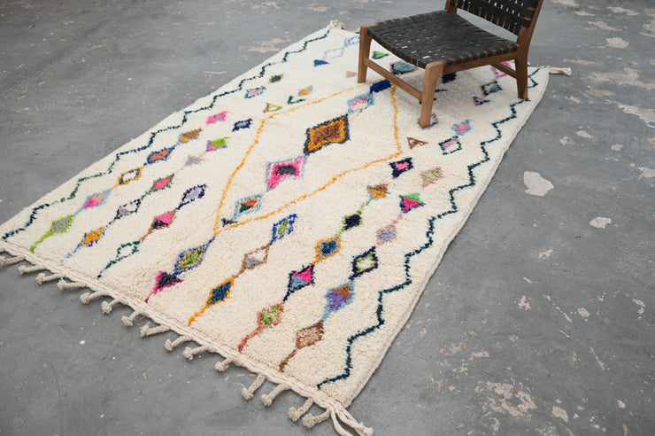 Handmade Azilal Rug, 260 x 160 cm, AZO-653