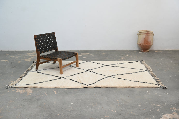 Beni Ouarain Rug, 245 x 160 cm, AZO-654