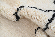 Beni Ouarain Rug, 245 x 160 cm, AZO-654