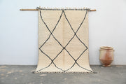 Beni Ouarain Rug, 245 x 160 cm, AZO-654