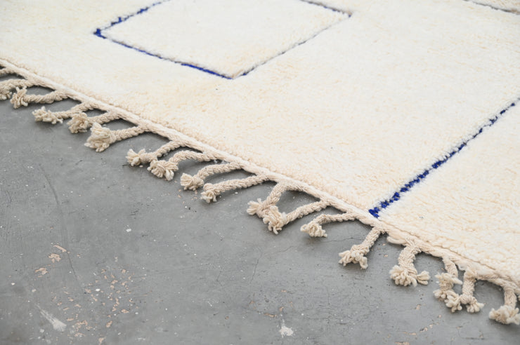 Beni Ouarain Rug, 245 x 155 cm, AZO-655