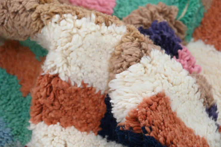 Handmade Azilal Rug, 250 x 165 cm, AZO-658