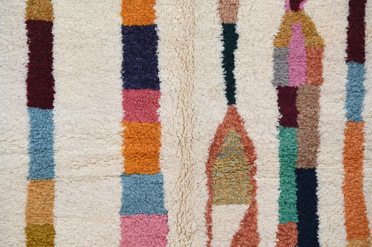 Handmade Azilal Rug, 250 x 165 cm, AZO-658