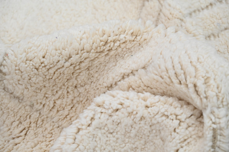 Beni Ouarain Rug, 245 x 170 cm, AZO-659