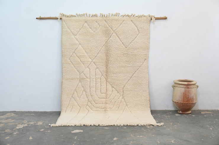 Beni Ouarain Rug, 245 x 170 cm, AZO-659