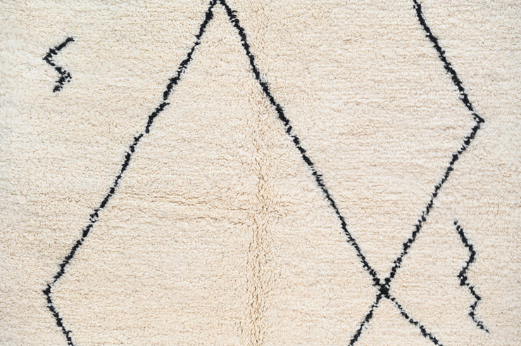 Beni Ouarain Rug, 260 x 165 cm, AZO-660