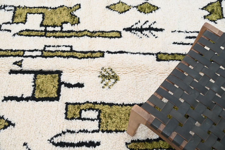 Handmade Azilal Rug, 260 x 160 cm, AZO-663