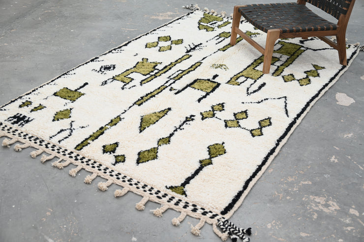 Handmade Azilal Rug, 260 x 160 cm, AZO-663