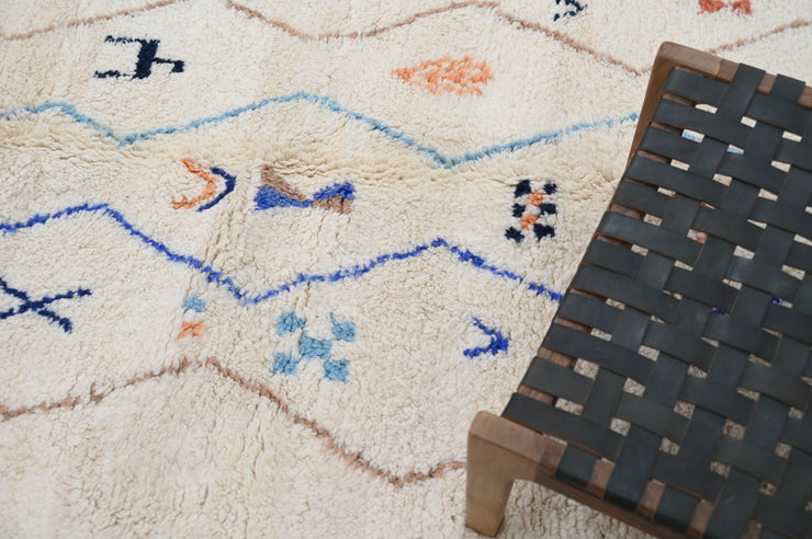 Handmade Azilal Rug, 260 x 165 cm, AZO-664