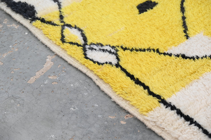 Handmade Azilal Rug, 240 x 155 cm, AZO-666