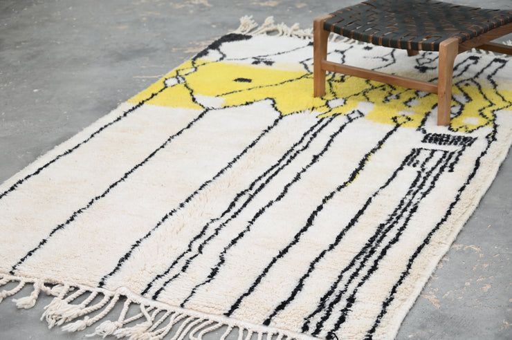 Handmade Azilal Rug, 240 x 155 cm, AZO-666