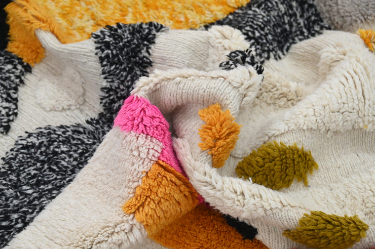 Tappeto Azilal Fatto a Mano, 245 x 160 cm, AZO-675