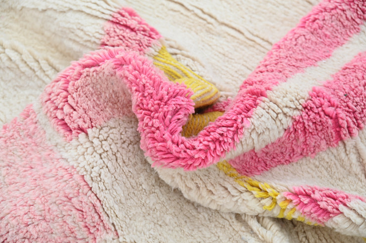 Tappeto Azilal Fatto a Mano, 250 x 145 cm, AZO-677