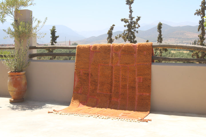 Alfombra Beni Ouarain tejida a mano 255×155cm – Terracota y Arcilla - AZ821