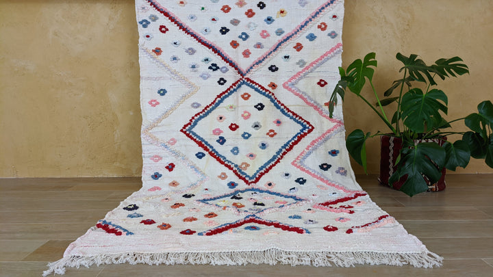 Boucherouite Rug, 215 x 123 cm || 7.05 x 4.04 feet